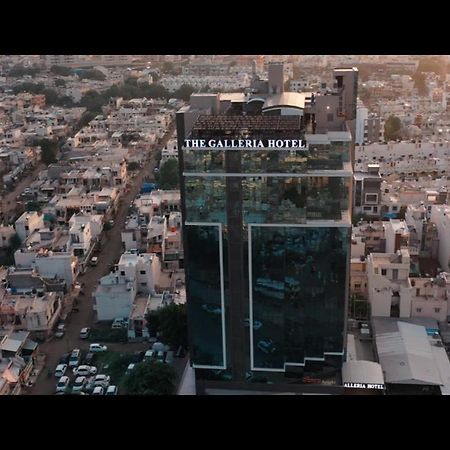 The Galleria Hotel ラージコート エクステリア 写真