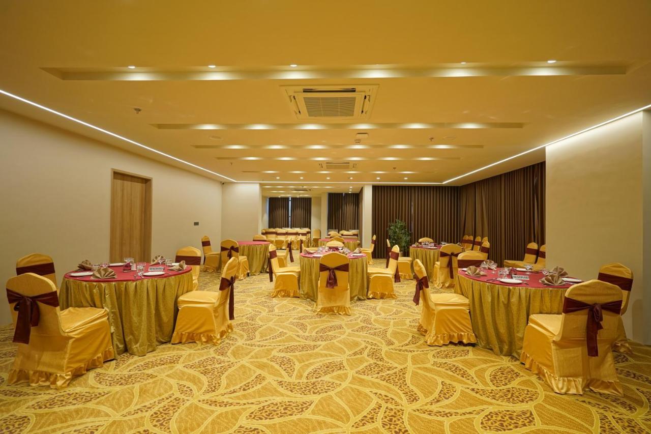 The Galleria Hotel ラージコート エクステリア 写真
